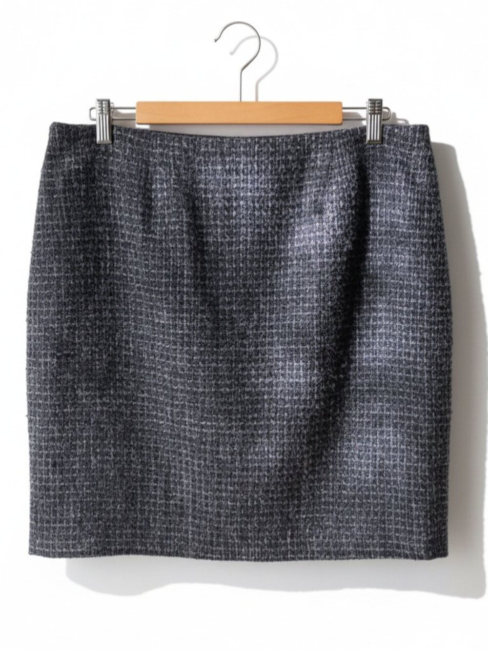 Willi Smith Wool Tweed Pencil Skirt Size 12 Gray/Purple/Black Knee-Length